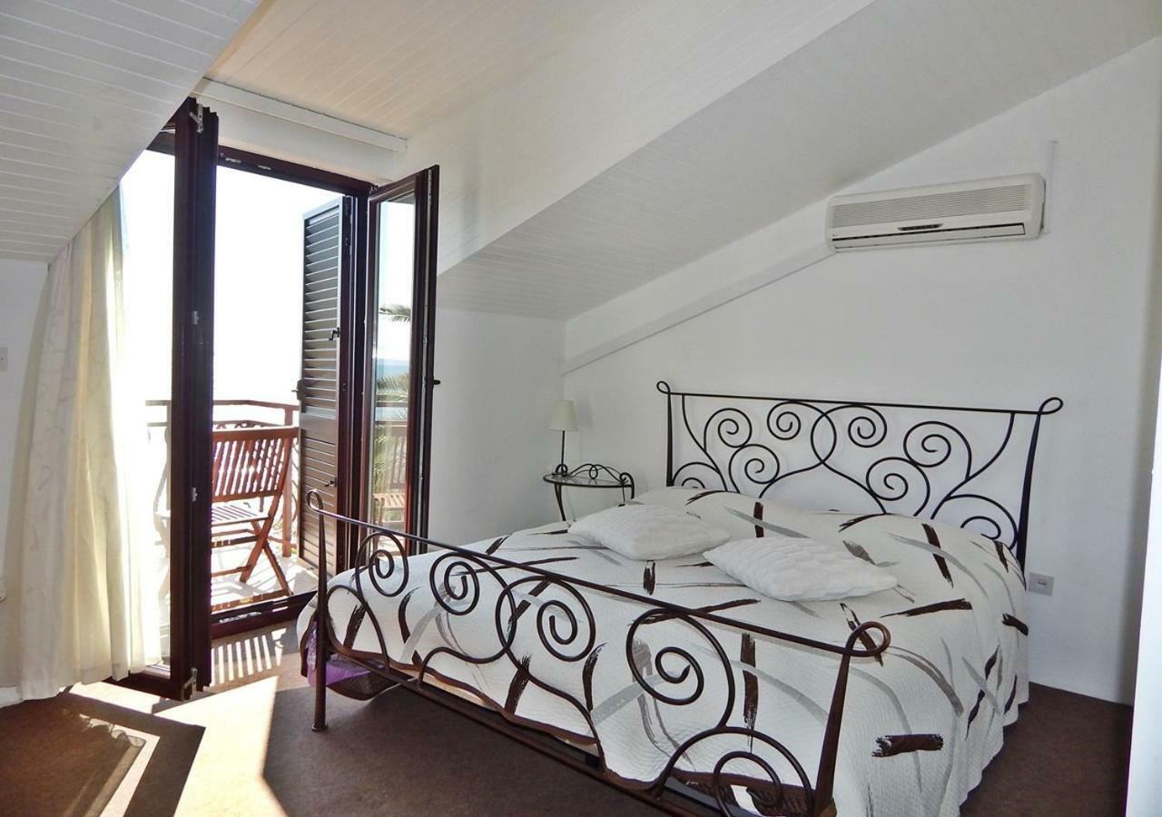 Rooms&Apartments Beach Star Split Kültér fotó